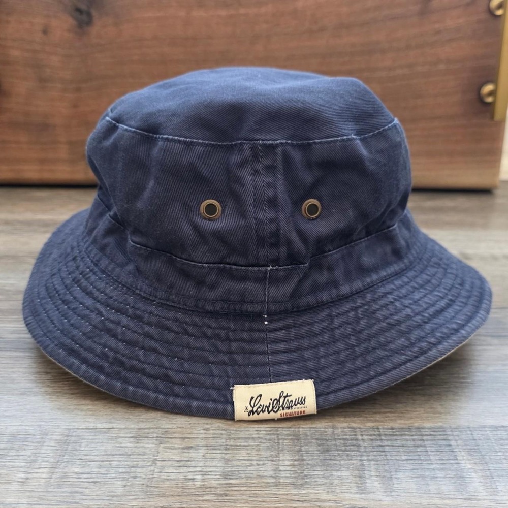 Vintage Levi Strauss Signature Reversible Bucket Hat Navy Blue Cream Small